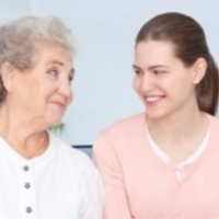 Мама в той же час зібрала сумки і поїхала додому, бо сильно образилася. Я їй дзвоню, коли вона ще в автобусі їхала. Каже, що ми її вигнали, нікому вона не потрібна і все таке інше. Ну якщо вона ще кол