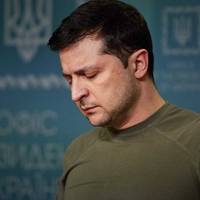 Негайно зупиніть вбивства, – Зеленський про обстріл лікарні в Маріуполі