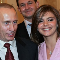 Коханку Путіна, яка нещодавно витанцьовувала в московському ресторані, хочуть депортувати зі Швейцарії (відео)