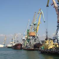 Окупанти вкрали кораблі з декількома десятками тисяч тонн зерна з порту Бердянська — голова Запорізької ОВА