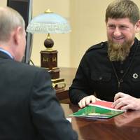 Якщо він хоче вижити, йому потрібна Росія: втрати Чечні в Україні загрожують Кадирову крахом