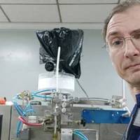 Спеціальна партія для «фашні руснявої». Чоловік отруїв рідини для електронних сигарет і відправив у рф