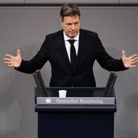 Німеччина не блокуватиме ембарго ЄС на нафту з Росії – уряд