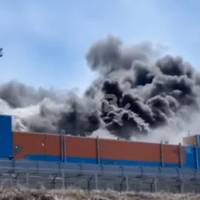 росія продовжує горіти: потужна пожежа охопила Сахалінську електростанцію