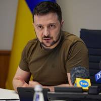 Україну сьогодні обороняє 700 тисяч солдат - Зеленський