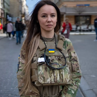 Ексдепутатка з Норвегії, що воює за Україну, в захваті від українських чоловіків: “Ще не бачила такого”