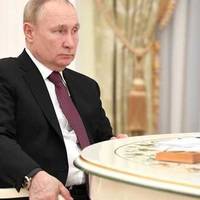 Операція була не одна: нові подробиці про боротьбу Путіна за життя