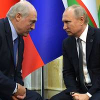 Путін не виключає варіант відсторонення Лукашенка від влади, – Жданов