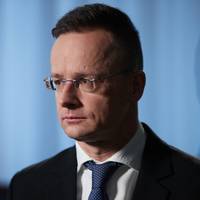 «Неможливо»: міністр МЗС Угорщини виключає заборону російського газу у наступному пакеті санкцій ЄС