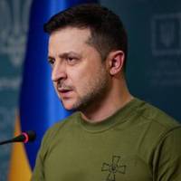 Нам потрібна потужна наступальна зброя, без якої війна лише затягується - Зеленський