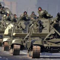 У Білорусі потягом перевозять гаубиці без розпізнавальних знаків, – моніторингова група