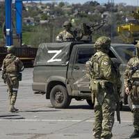 Окупанти демонструють війська біля кордонів України та хочуть завадити просунутися бійцям ЗСУ