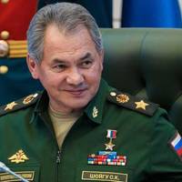 Шойгу не був на Донбасі. Боїться, що ліквідують – журналіст