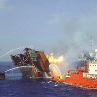 “Вишки Бойка” продовжують горіти у Чорному морі