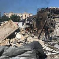 “Знищують усе живе”: у мережі показали, як Лисичанськ виглядав до і після захоплення РФ