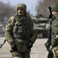 Близько 500 окупантів стріляли у безпілотник: виявилося, що збили свій дрон