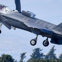 Військові льотчики Великобританії готові до бою з пілотами РФ, — голова Королівських ВПС