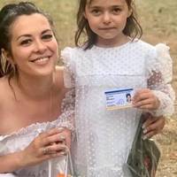 Неймовірно!Друзі знайомтесь, це 5-на Єва яка витр..атила півмільйона гривень на допомогу Військовим.Ці гроші – пенсія, яку дівчинка отримує від Держави. Прославмо дитя!