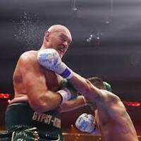 Найкращі ударні моменти чемпіонського бою Усик Фюрі (ВІДЕО)