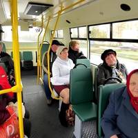 – Всі, хто хочуть руського миру – йдуть на вихід. Гроші за квитки поверну – сказав спокійно водій невдоволеним бабусям.