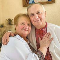 Ми онука виховували з самого дитинства. бо донька Ірина на заробітках постійно….