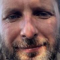 Володя Парасюк екстрено з передової: “Людu, не слухайте, що вам в інтернеті говорять, це брехня, насправді тут зараз…” Володя Парасюк екстрено з передової: “Людu, не слухайте, що вам в інтернеті говорять, це брехня, насправді тут зараз…”