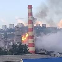 Дрони масовано атакували РФ: влупили по НПЗ та військовому аеродрому