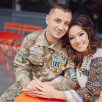 Наталка Карпа показалася з чоловіком-військовим і розсекретила, де та на якому напрямку він служить