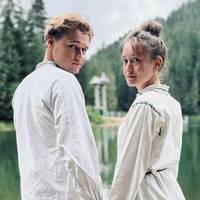 28-річний відомий український актор освідчився своїй дівчині: “Дуже зворушливо”