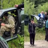 Четверо мешканців Ворохти отримали підозру в побитті військового ТЦК
