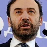 Ого! У будинок російського опозиціонера Пономарьова під Києвом влучив дрон: політик отримав численні поранення