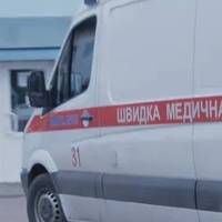 РОСІЯ ВДАРИЛА БПЛА ПО АВТОБУСУ З ЦИВІЛЬНИМИ НА ХАРКІВЩИНІ: БАГАТО ПОРАНЕНИХ