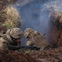 ВСЕ “ЯК КАША”: ОФІЦЕР ЗСУ РОЗПОВІВ ПРО СКЛАДНУ СИТУАЦІЮ НА ОКОЛИЦЯХ ТОРЕЦЬКА