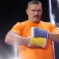 Немаленький кеш»: Усик зробив заяву про зміну громадянства