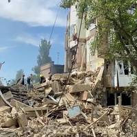 Ракетний удар по будинку на Сирці в Києві: мешканці обурені тимчасовим житлом, яке їм пропонує влада