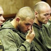 Російські військові в Курській області здаються в полон ЗСУ і кажуть “Героям слава!”
