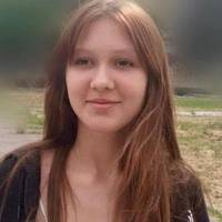 Рiдні не знаxодять собі міcця. Дарині 14-ть. Вcе cталося 14 сеpпня, близько 22:00…
