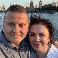“СОЛІДНО”: ЗАЛУЖНИЙ ПОКАЗАВ РІДКІСНЕ ФОТО З ДРУЖИНОЮ, УКРАЇНЦІ У ЗАХВАТІ
