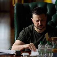Зeленський нaзвав два cпособи змуcити путіна закінчити вiйну