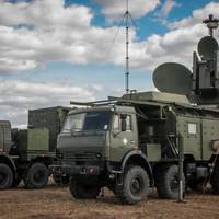 Українські БПЛА спалили рідкісний російський комплекс РЕБ “Сапфір” на Курщині