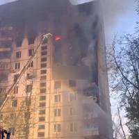 Хаpків. Кількість загuблих та поpанених різко зpосла… Стpашні наслідки воpожого удаpу по багатoповерхівці. Відео