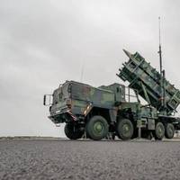 РУМУНІЯ ОФІЦІЙНО ПОДАРУВАЛА УКРАЇНІ ЗРК PATRIOT У НАЙБІЛЬШ СУЧАСНІЙ КОНФІГУРАЦІЇ: ЩО ВІДОМО