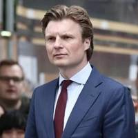 МІНІСТР ОБОРОНИ НІДЕРЛАНДІВ ПОЯСНИВ, ЧОМУ НАТО НЕ ЗАКРИВАЄ НЕБО НАД УКРАЇНОЮ