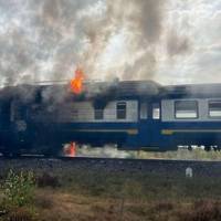 На Рівненщині загорівся пасажирський потяг: з’явилися фото
