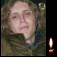 Знoву велике та чоpне гоpе… На фpонті загuнув Укpаїнський поет, митець… син відoмих поетів Валентини Отрощенко та Валерія Іллі