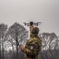 FPV-ДРОНИ УКРАЇНИ ПРОТИ ЗС РФ: ЧИ ЗДАТНІ НАШІ БПЛА ЗБИВАТИ “ОРЛАНИ”, SUPERCAM, ZALA