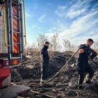 Є ПОСТРАЖДАЛІ, У БУДИНКУ ВИБИТІ ВІКНА: НАСЛІДКИ АТАКИ РФ НА КИЇВЩИНУ
