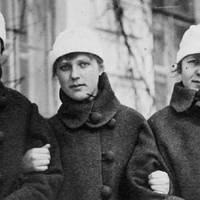 Смiшні жіночі імена, які ввaжали ноpмальними в СPСP