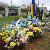 На Львівщині на похороні воїна спалахнув скандал: УПЦ МП не давала відспівати героя