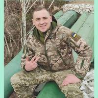 На Луганщині загинув 30-річний Анатолій Григораш. “Мені не соромно буде дивитись в очі дитині